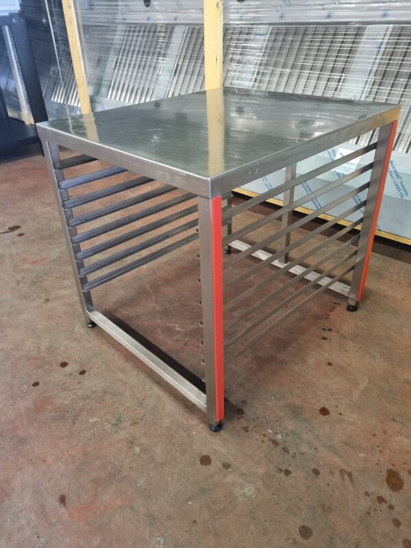 RVS Onderstel / Tafel 60Bx68Dx65H cm GEBRUIKT