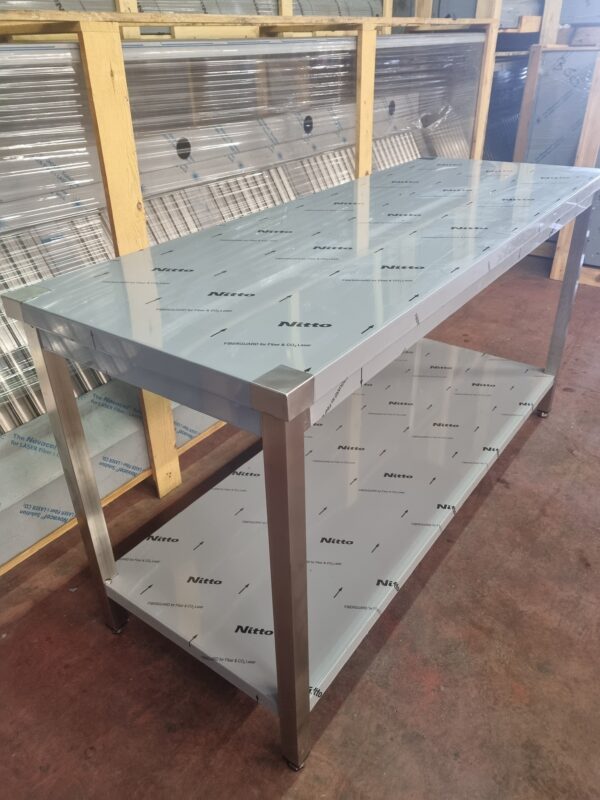 RVS Werktafel 180Bx60Dx85H cm NIEUW